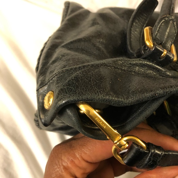 Authentic Prada calfskin leather handbag black and gold - Picture 6 of 14